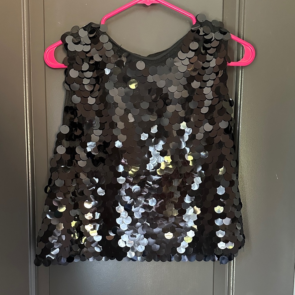 Rachel Zoe Elegant Black Top‎